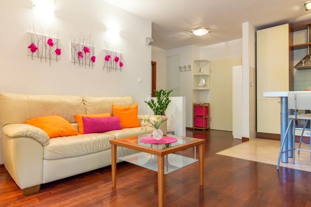 Leona & Borna'S Central Lapad Suites Дубровник Экстерьер фото