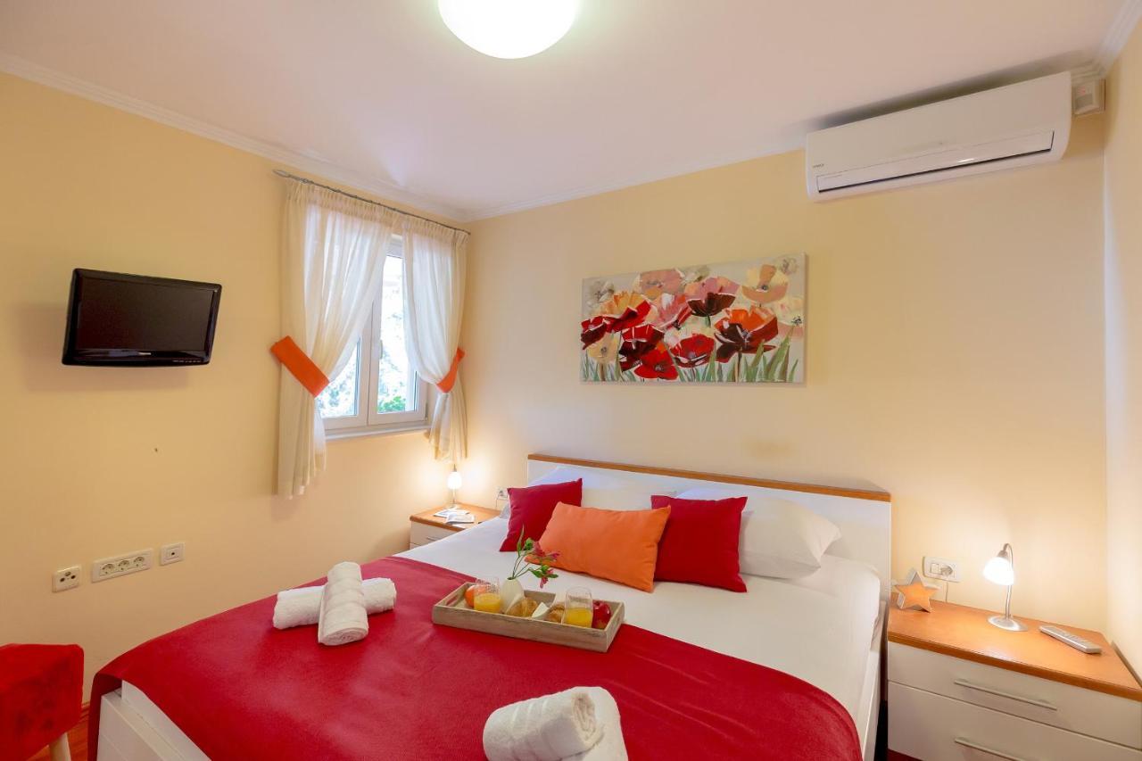 Leona & Borna'S Central Lapad Suites Дубровник Экстерьер фото